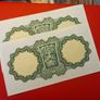 Irish 1971  2 consecutive pound banknotes in almost uncirculated condition Image 2