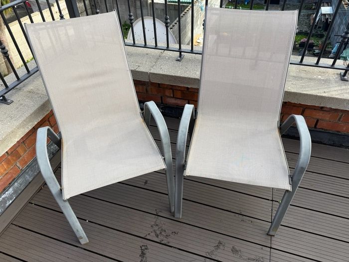 2 Garden Chairs