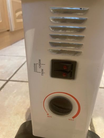 electric heaters x2