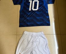 France Football World Cup kids age 10-11 mbappe kit