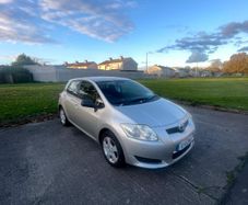 2007 Toyota Auris