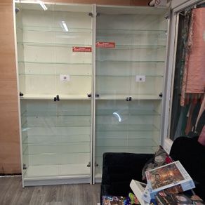 units storage in good condition