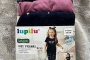 BNWT girls pyjamas 3 piece set, 122/128 cm, 6-8 years