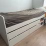 Single bed Image 2