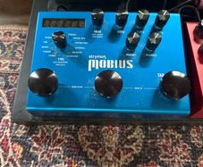 strymon mobius