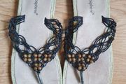 Size 5 - Ladies Flip Flops - Nice Beaded Effect