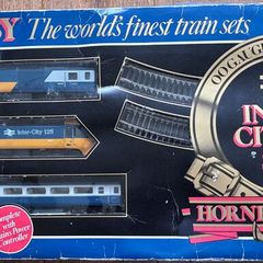 Hornby Train Set - Inter-City 125