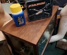 Vintage 1977 Star Wars Lunch Box