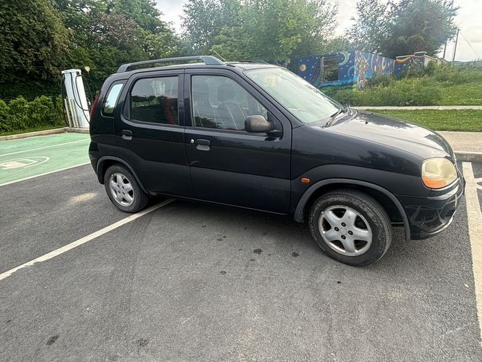 2003 Suzuki Ignis