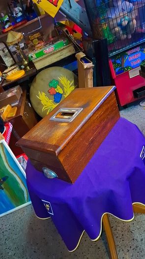 Vintage 1930's wooden shop cash register