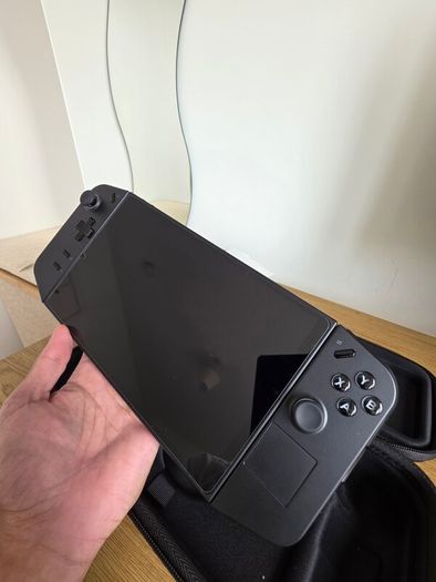 Lenovo Legion Go + Dock station (sealed never opened)