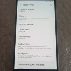 Samsung smartphone - cracked screen