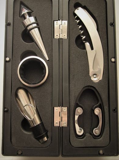 Wine Bottle Gift Set with tools