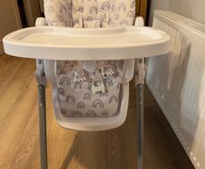 Adjustable baby high chair with rainbow pattern