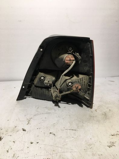 Kia Sorento 2007 passenger side rear light