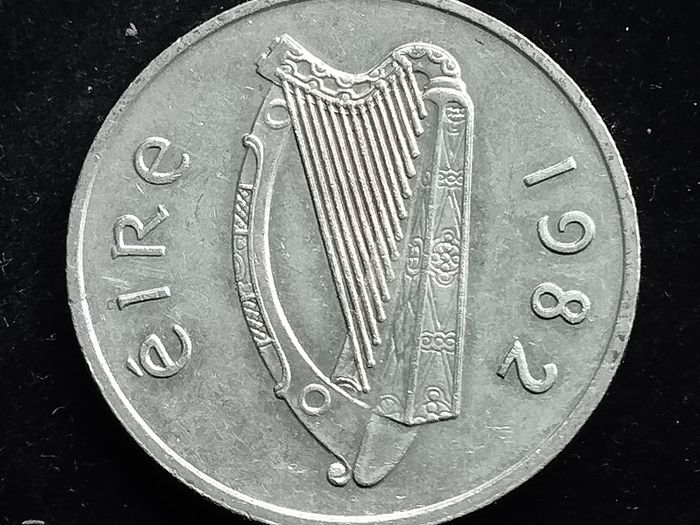 Ireland - 1982 - 5 Pence  - Bull - KM.22 - [2022]