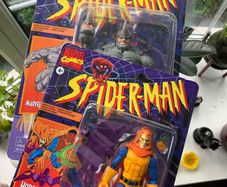 Marvel legends spider man retro wave