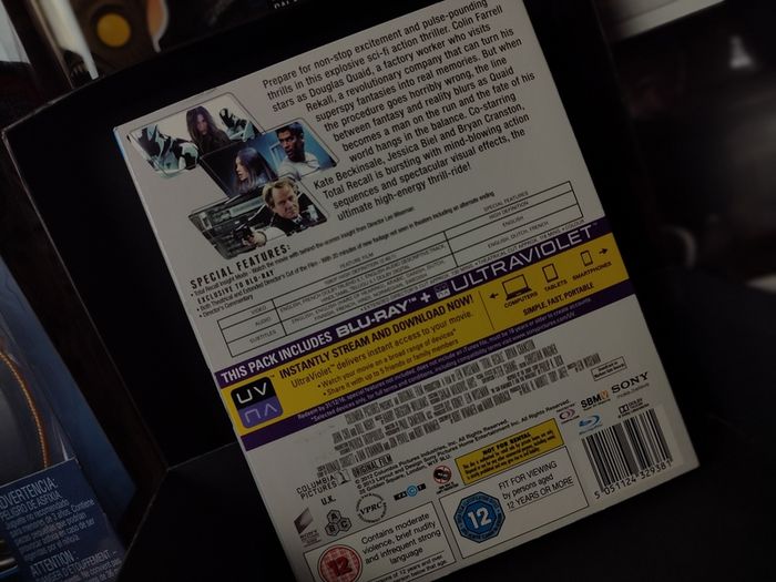 Total Recall ! Blu-Ray ! with Slipcase ! Sci-Fi & Fantasy ! Colin Farrell ! 2012 !
