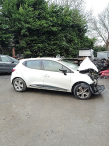Breaking  Renault Clio 2016 petrol