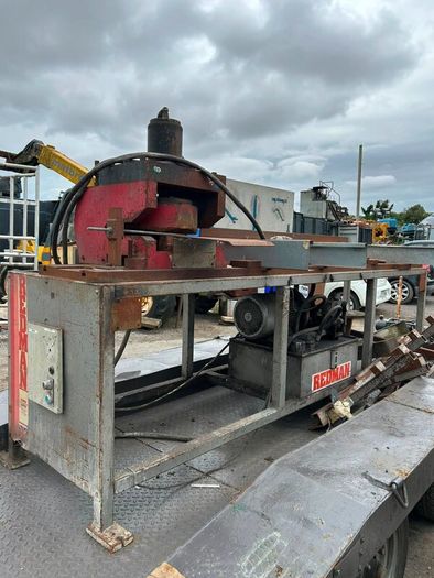 Redman Hydraulic press, clamper