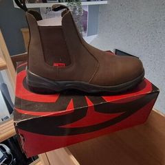 safety boots