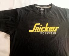 Tee shirt