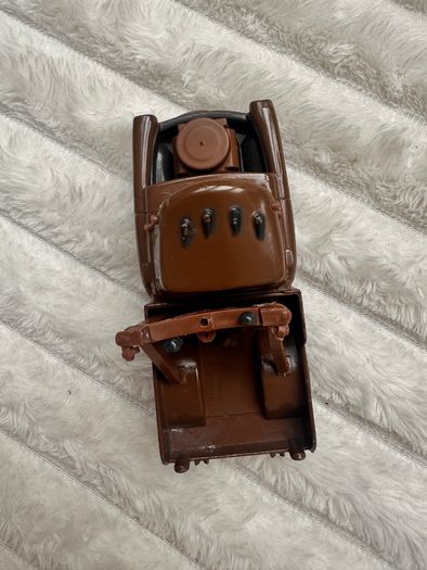 Disney Pixar Cars Radiator Springs Tow Mater Truck Diecast Metal Vehicle approx. 9.5 cm. length one of the back wheels is not working usad Please see photos