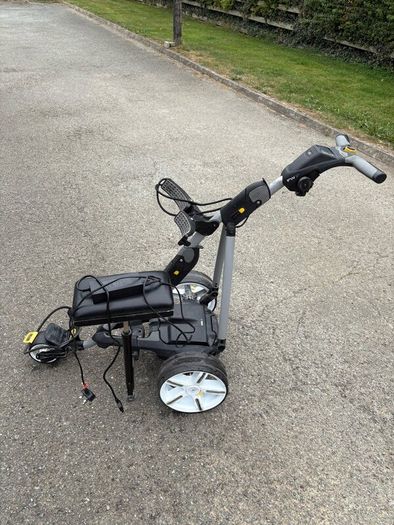 Powakaddy golf trolley