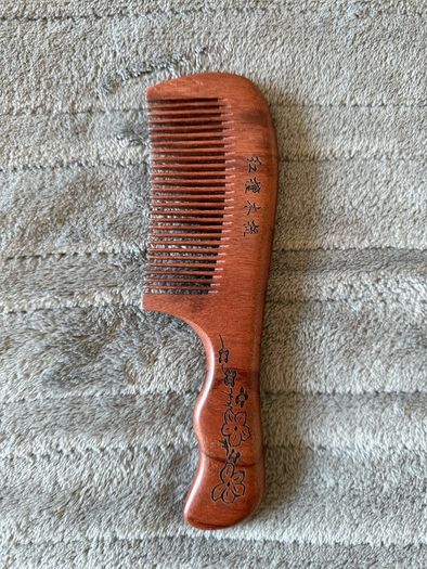 Brand new Chinese wood hair comb