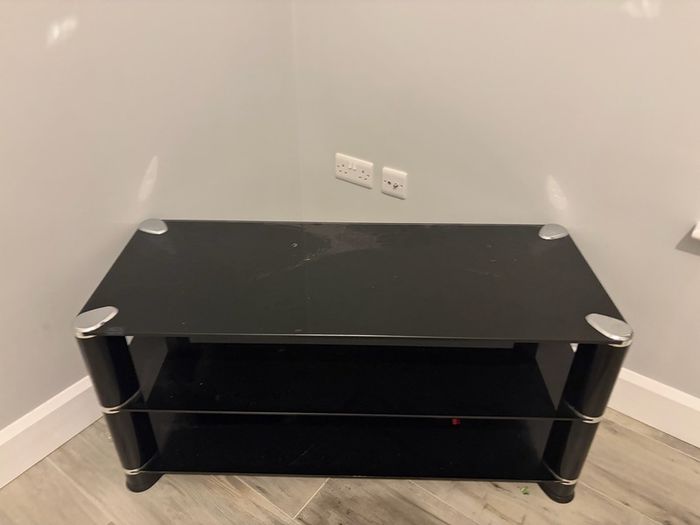 Glass tv unit