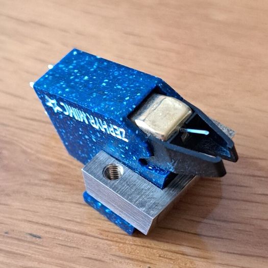 Soundsmith Zephyr mimc Star phono cartridge