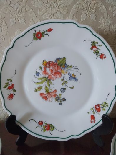 Arcopal France PROVINCIAL Plates NEW