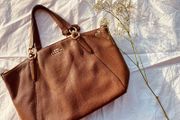 Coach Kelsie Satchel  in Pebble Leather Crossbody Bag Medium Size, colour caramel, cards, dust bag included.