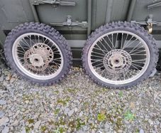 2015 Suzuki Rmz Wheels with brand new tyres