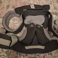 Ergobaby 360 carrier & insert