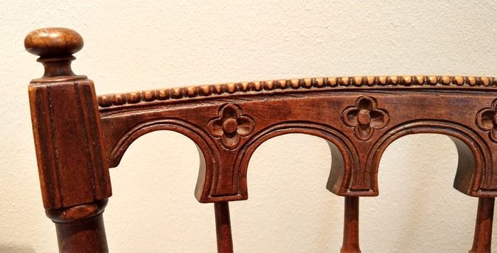 Pair of Edwardian Banister Back Chairs - Stunning!