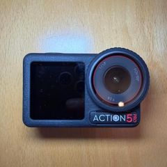 DJI Osmo Action 5 Pro Adventure Combo