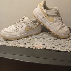 Nike Air Force 1 Trainers