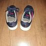 Adidas trainers size 2, excellent condition Image 6