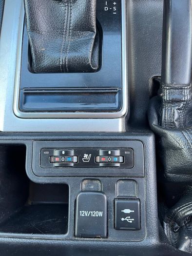 Business Class Land Cruiser