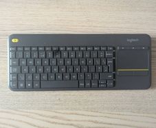 Logitech K400 Plus Wireless Keyboard and Trackpad