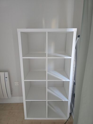 shelving unit