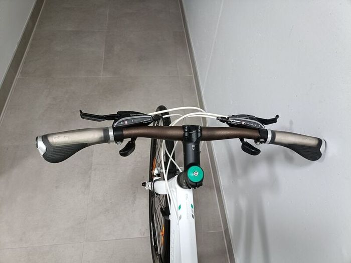 Ladies bike Trek FX  7.3 Size s 15'/38 As New Perfect cond.