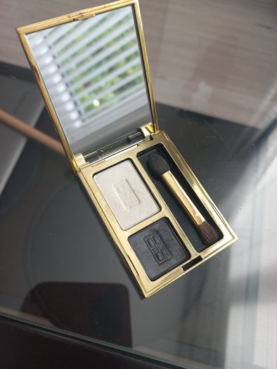 Eyeshadow