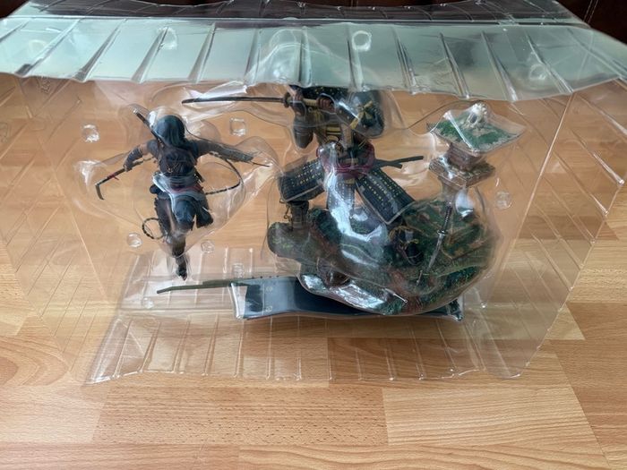 Assassin creed Shadows statue only