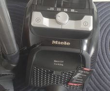 MIELE Boost CX1 Cat & Dog Bagless Cylinder Vacuum Cleaner
