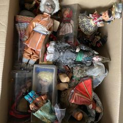 Souvenir Dolls