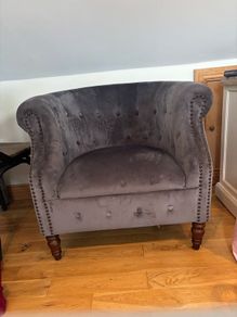 Chesterfield tub arm chair