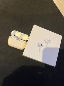 Genuine Apple AirPods Pro 2 - Left Earbud & Lightning Case ONLY  40 eur leather case as a gift