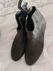 Black Ankle  Boots Size 5